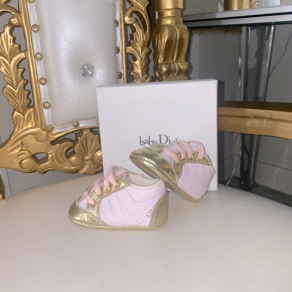 ⚜️Baby dior⚜️🌸